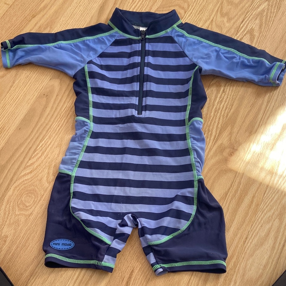 Mini Mode blue stripe rashguard size 2-3 years